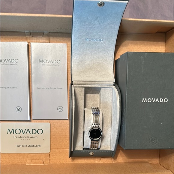 Women’s Movado esperanza watch vintage - Picture 3 of 12